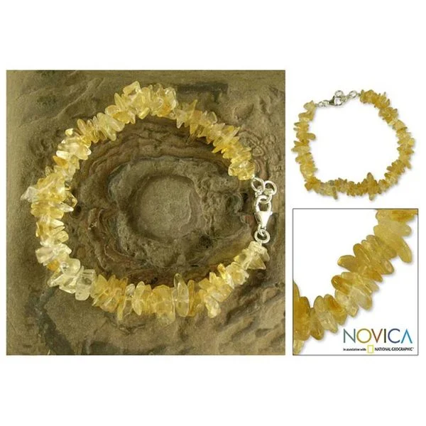 luxury diamond bracelets-Handmade 'Golden Garland' Citrine Bead Bracelet (India) - Yellow