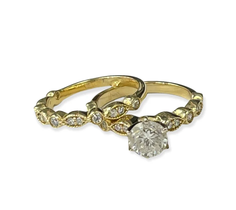 vintage style wedding rings-Round Brilliant Solitaire Engagement Diamond Ring Set Yellow Gold 14kt