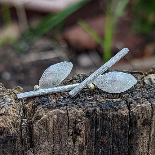 silver rings with gemstones-Silver Leaf Studs With Gold Beads