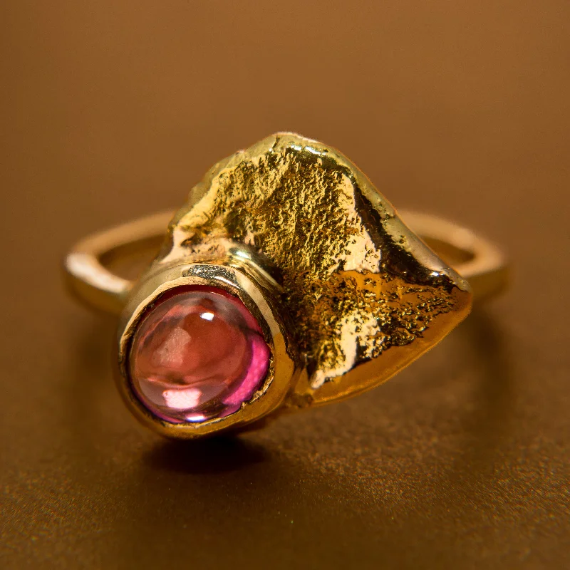 cubic zirconia rings-Amulet Ring in Gold | Umbalite Garnet