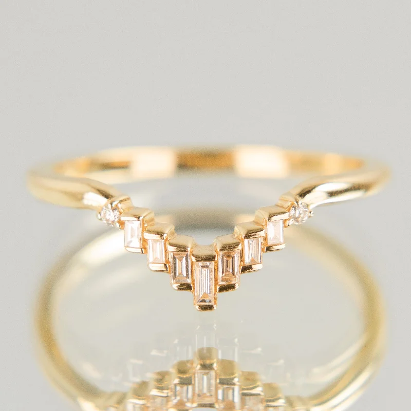 vintage style wedding rings-Baguette Diamond Crown Band in 14k Gold