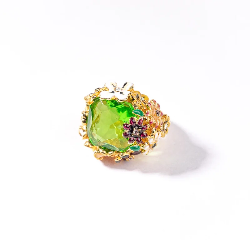 luxury engagement rings-Peridot Center Flower Ring